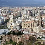 Del Parque Flats Beatas
