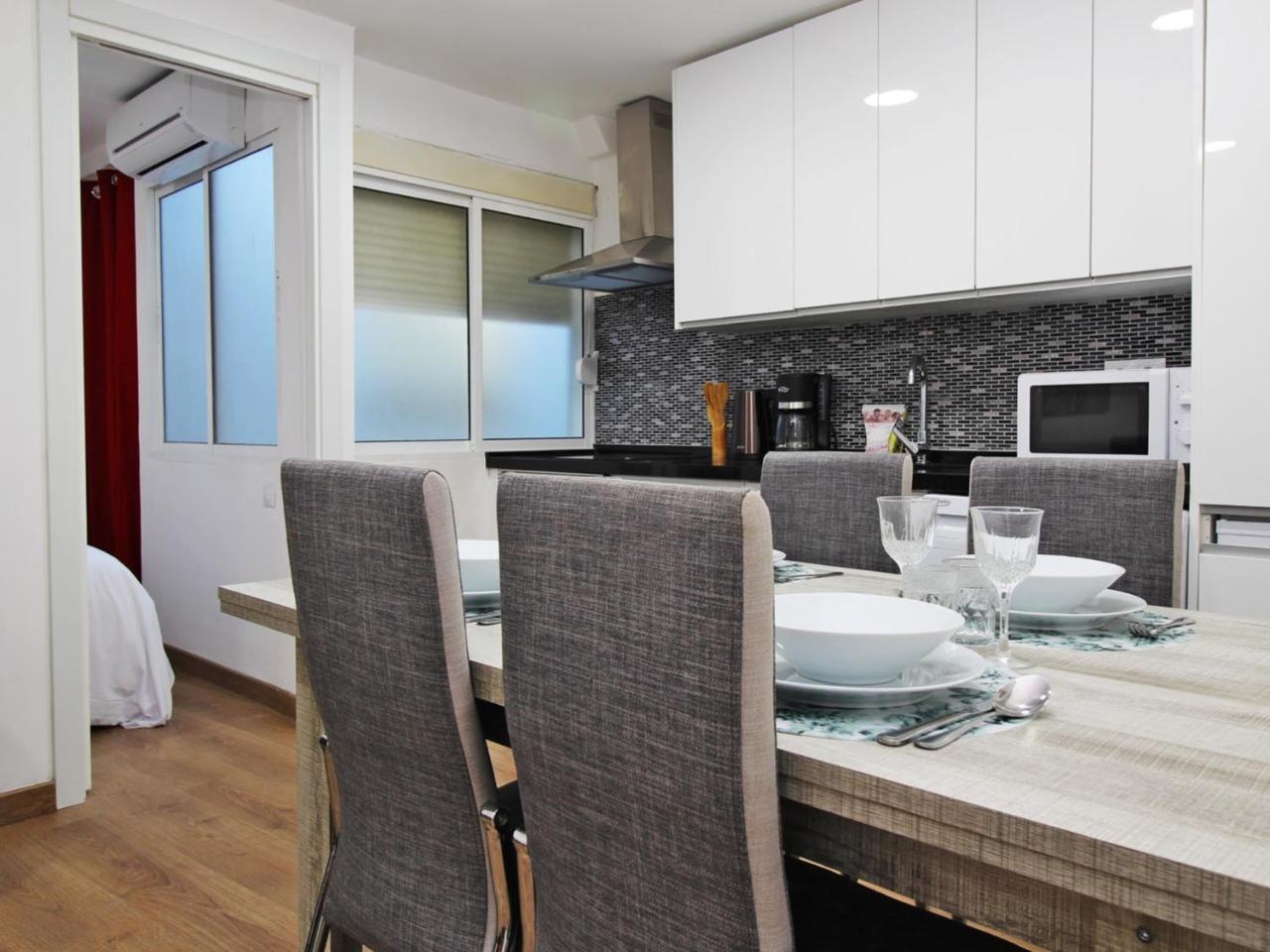 Apartment Del Parque Flats Beatas